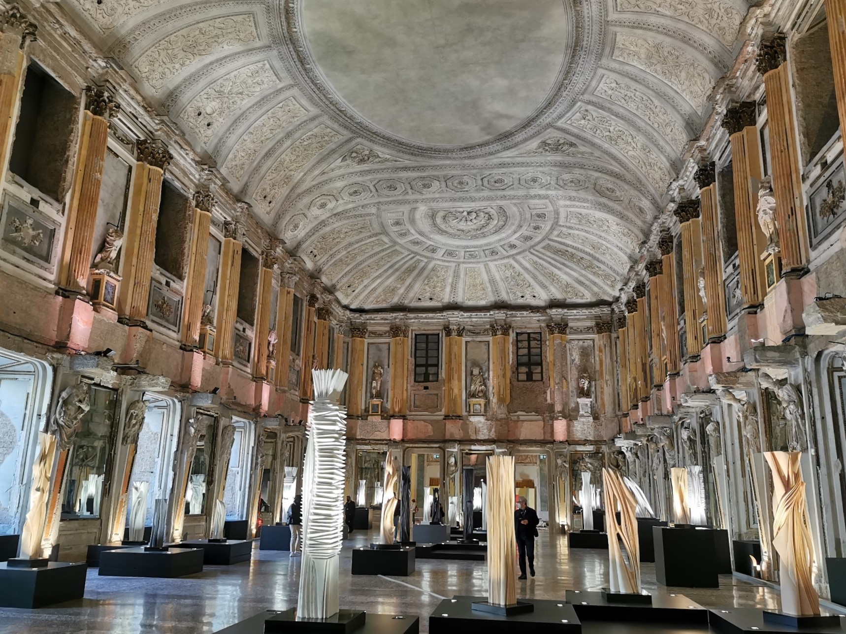 sala delle cariatidi